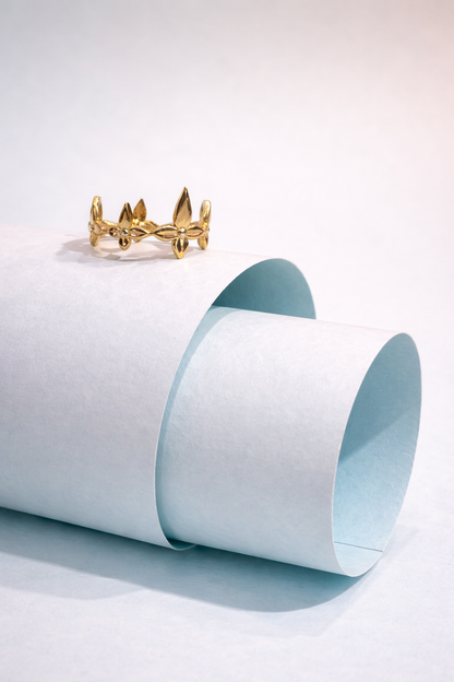 Minimal Floral Ring for Women | Elegant Everyday Jewelry | Lightweight Designer Ring
