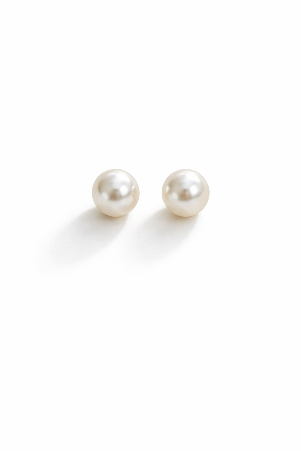 Classic Pearl Stud Earrings for Women | Minimal Elegant Everyday Pearl Earrings | Timeless Jewelry